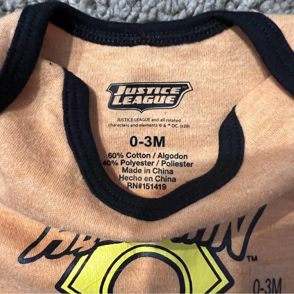 NWT DC Comic Superhero Onsies Baby Newborn Size 0-3 Flash Aquaman Green Lantern - Picture 8 of 9